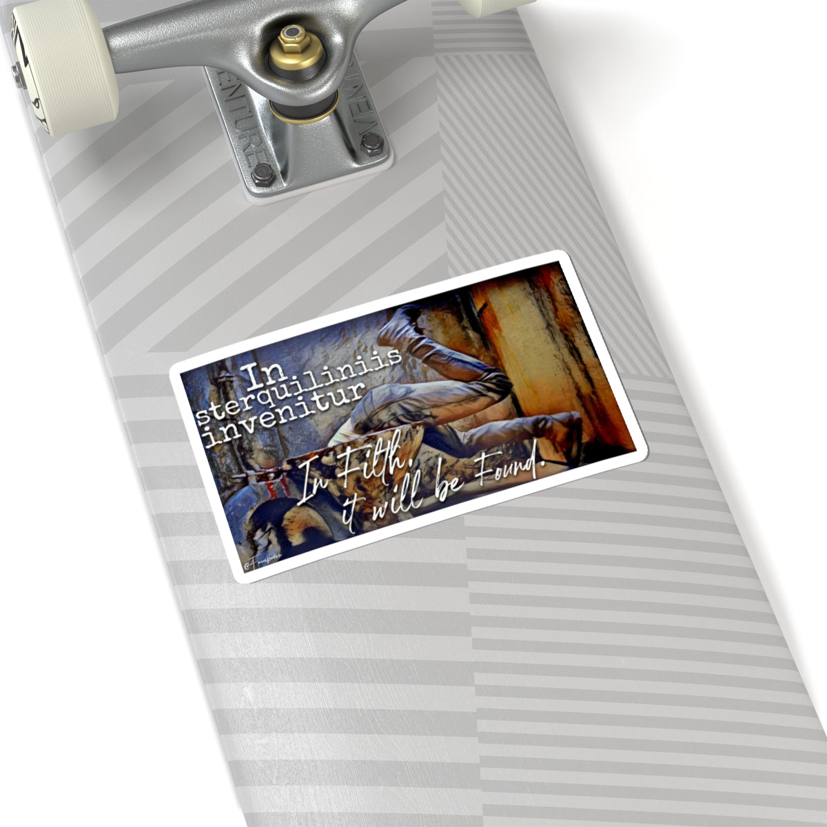 In Sterquiliniis Invenitur - Sticker